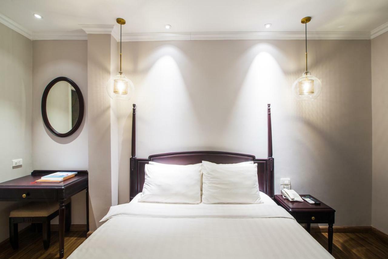 Bay Luxury - Hanoi Graceful Hotel 21 Hang Phen Buitenkant foto