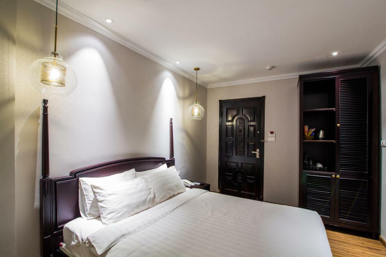 Bay Luxury - Hanoi Graceful Hotel 21 Hang Phen Buitenkant foto